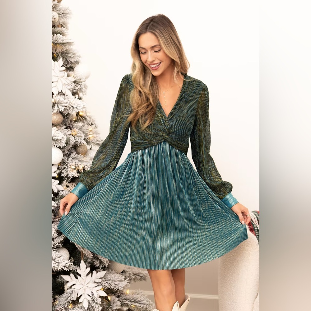 Cupshe Green Front Twist Sheer Long Sleeve Dress